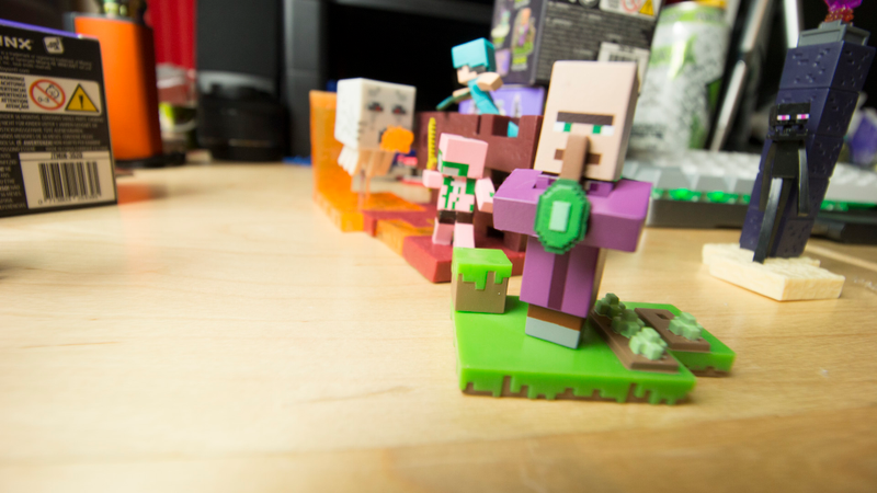 Illustration for article titled Mini Minecraft Building Sets Are Just Darling